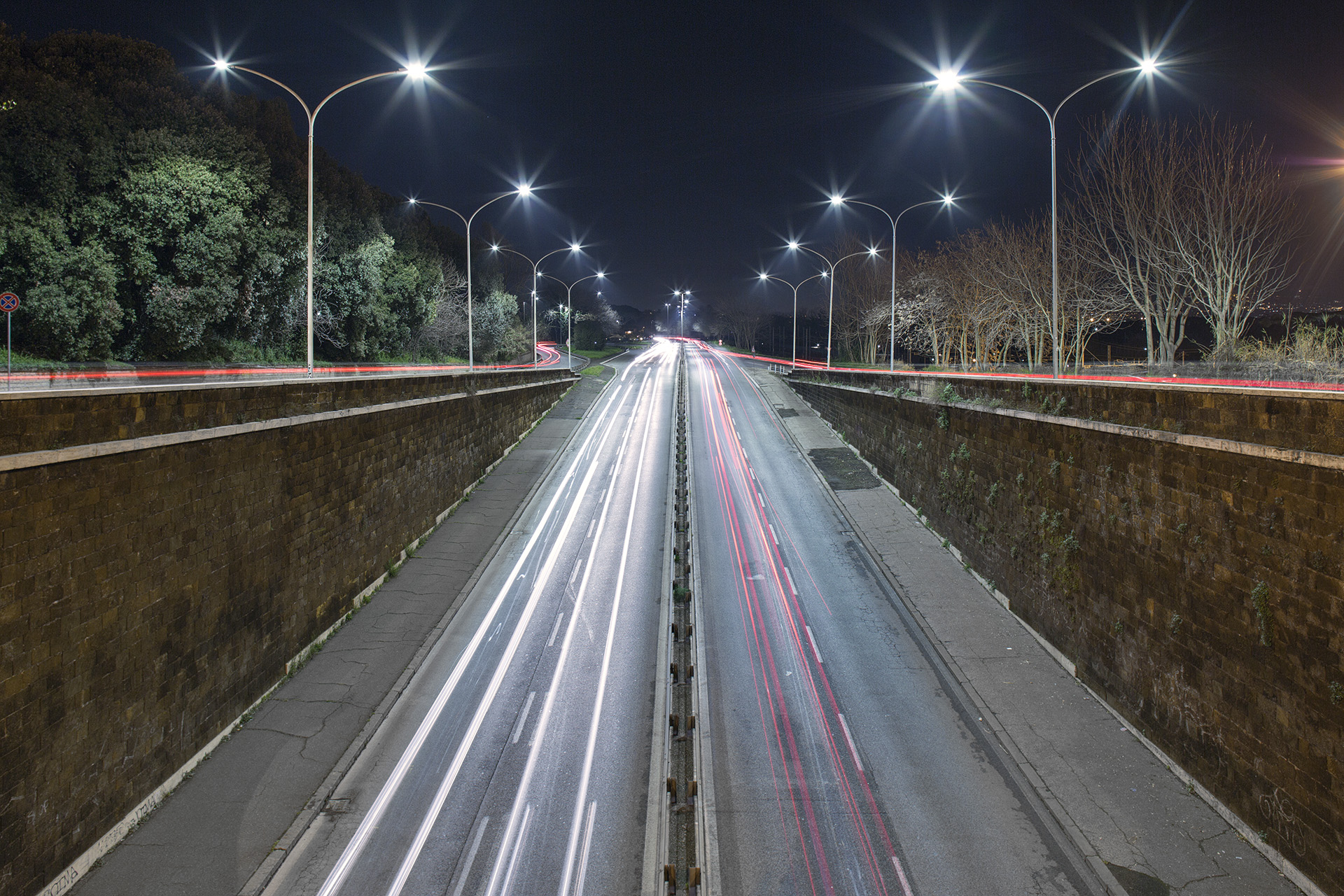 _nf - Roma - Via Cilicia traffico lunga esposizione