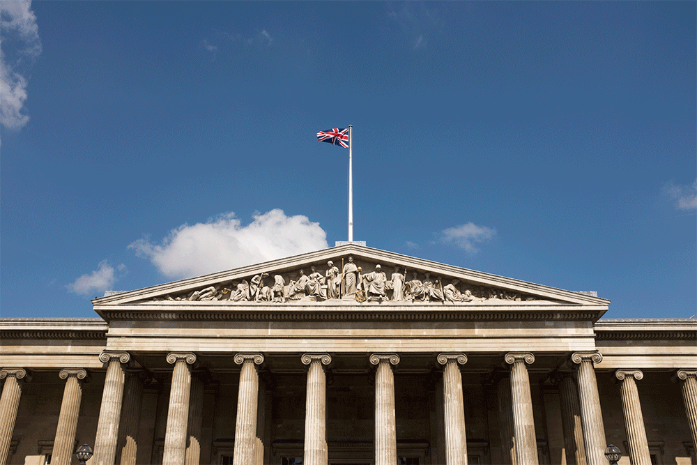 _nf - British Flag at the British Museum - Alle volte, si sa, il percorso conta più della meta